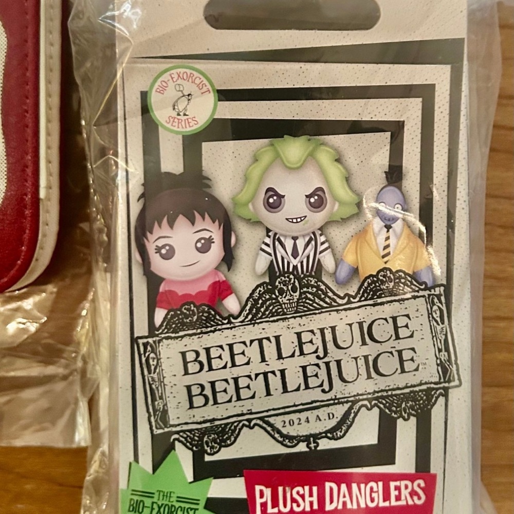 NWT- “BEETLEJUICE” SET: HANDBOOK RECENTLY DECEASED TECH WALLET & 2 BLIND BOXES! - Picture 12 of 12